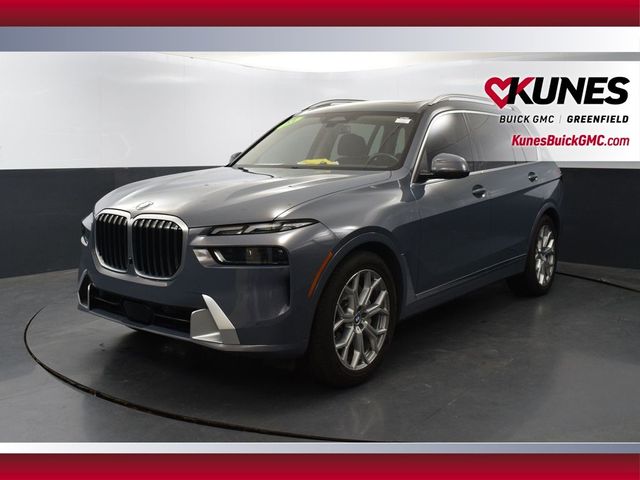 2023 BMW X7 xDrive40i