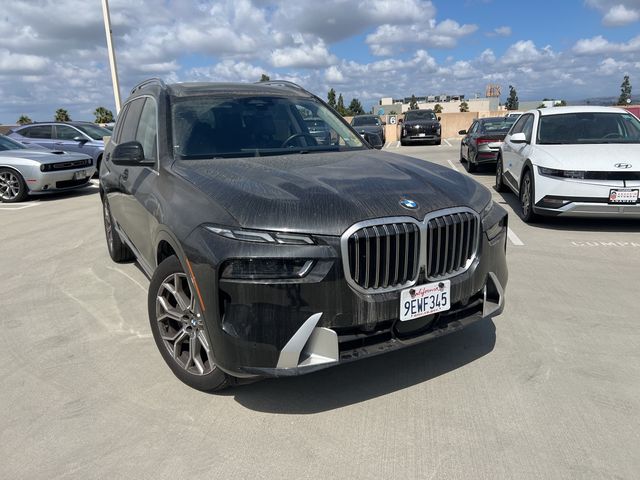 2023 BMW X7 xDrive40i