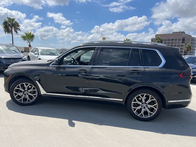 2023 BMW X7 xDrive40i