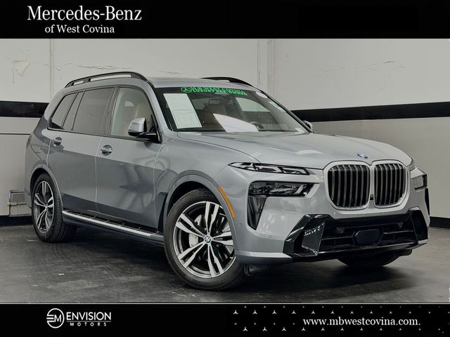 2023 BMW X7 xDrive40i