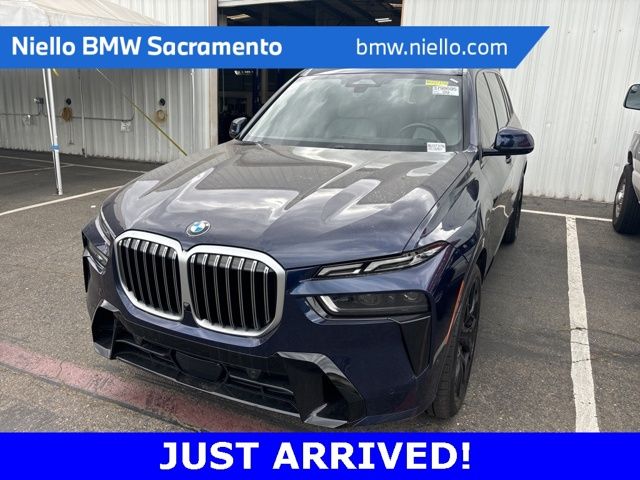2023 BMW X7 xDrive40i