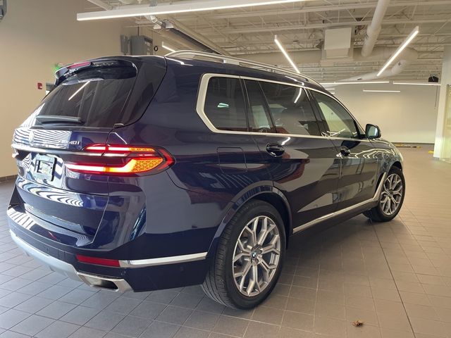 2023 BMW X7 xDrive40i