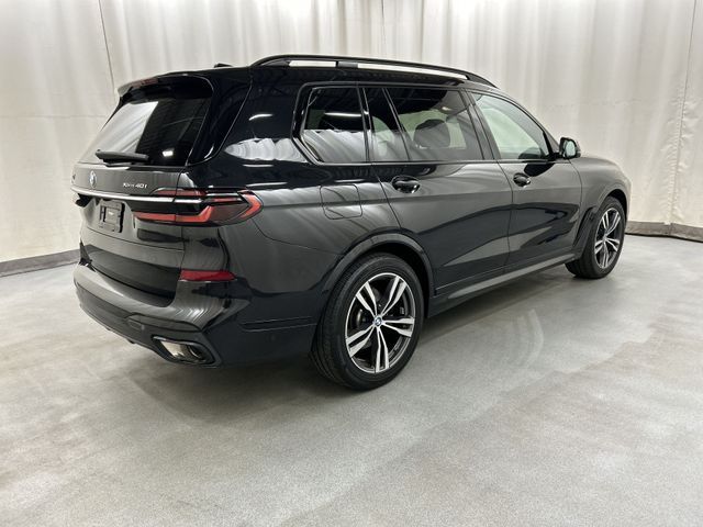 2023 BMW X7 xDrive40i