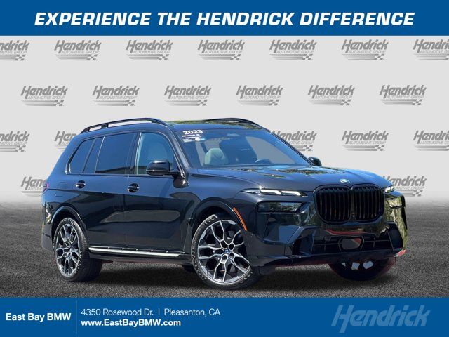 2023 BMW X7 xDrive40i