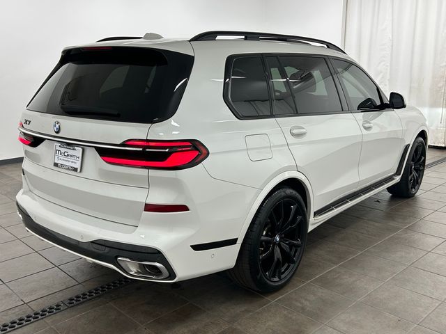 2023 BMW X7 xDrive40i