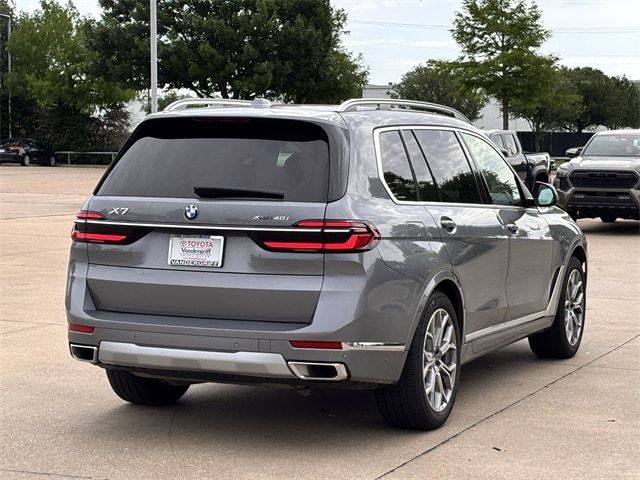 2023 BMW X7 xDrive40i