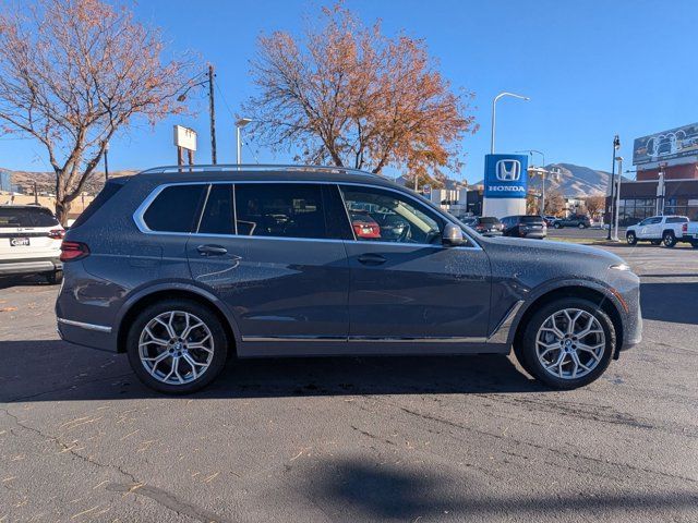 2023 BMW X7 xDrive40i