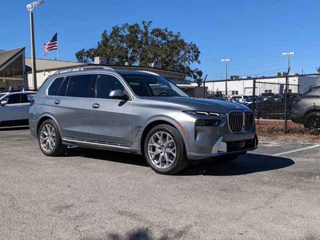 2023 BMW X7 xDrive40i