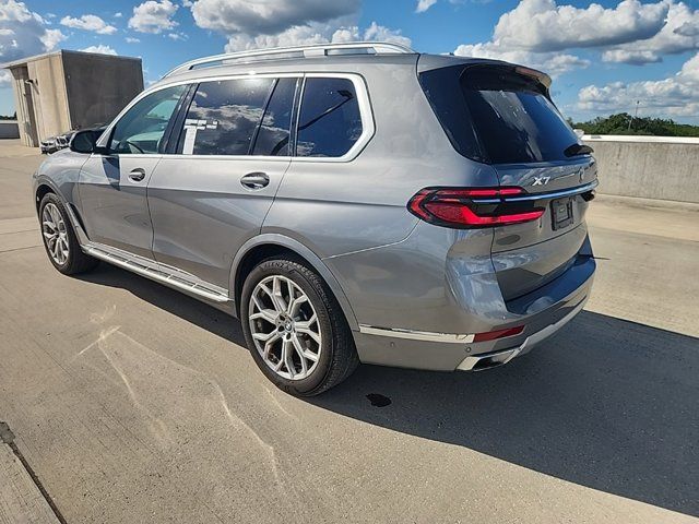 2023 BMW X7 xDrive40i