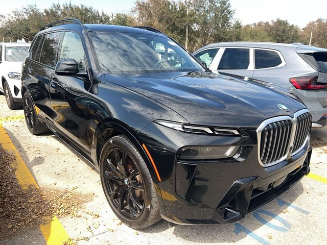 2023 BMW X7 xDrive40i