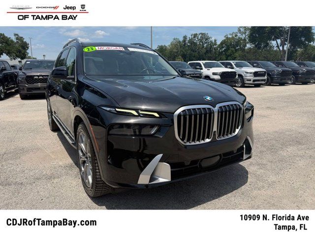 2023 BMW X7 xDrive40i