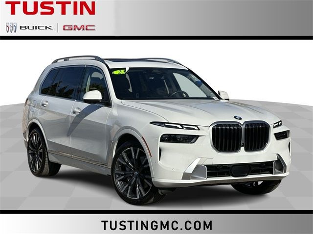 2023 BMW X7 xDrive40i