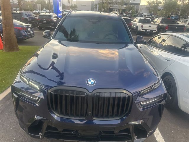 2023 BMW X7 xDrive40i