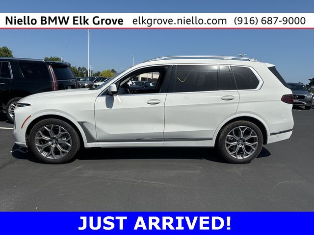 2023 BMW X7 xDrive40i