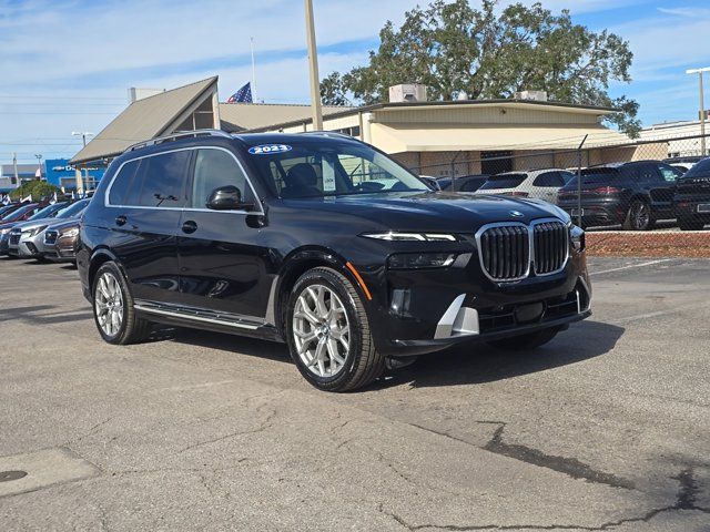 2023 BMW X7 xDrive40i