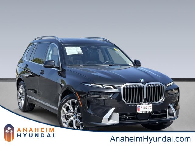 2023 BMW X7 xDrive40i