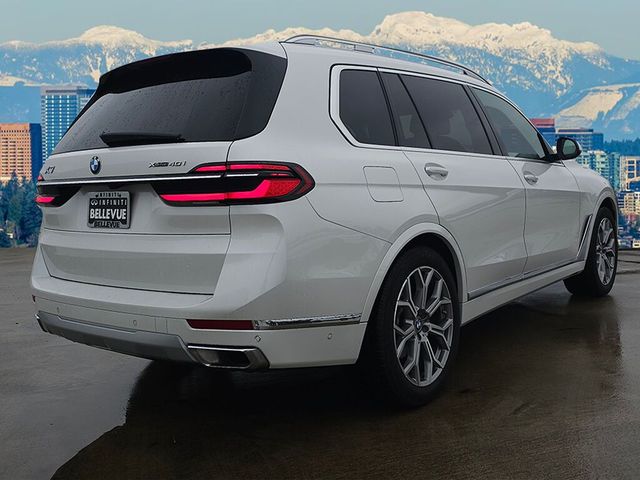 2023 BMW X7 xDrive40i