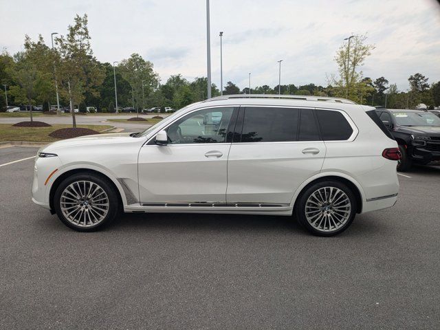2023 BMW X7 xDrive40i