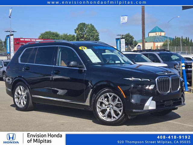 2023 BMW X7 xDrive40i