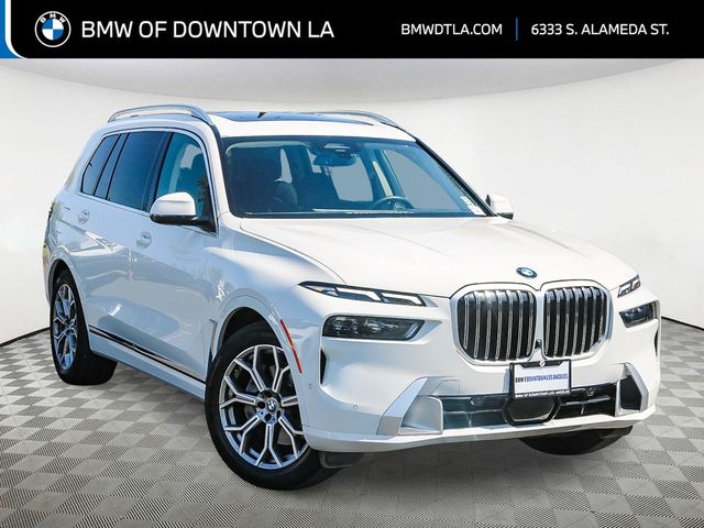 2023 BMW X7 xDrive40i