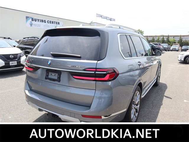 2023 BMW X7 xDrive40i