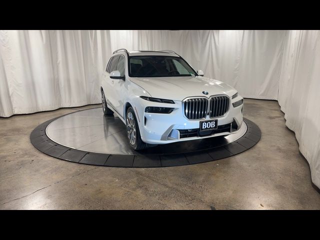 2023 BMW X7 xDrive40i