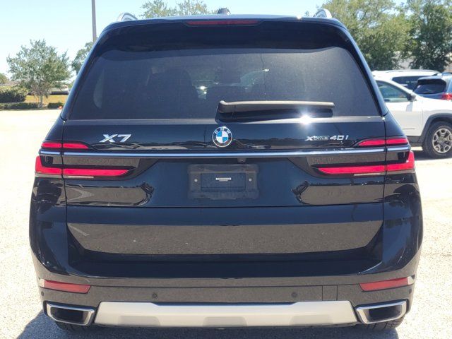 2023 BMW X7 xDrive40i