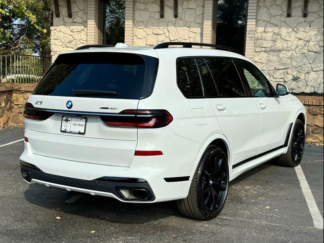 2023 BMW X7 xDrive40i