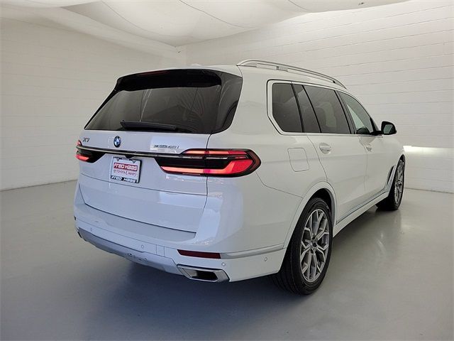 2023 BMW X7 xDrive40i