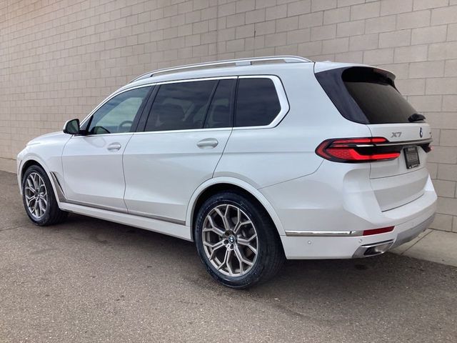 2023 BMW X7 xDrive40i