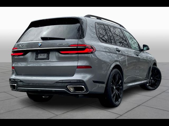 2023 BMW X7 xDrive40i