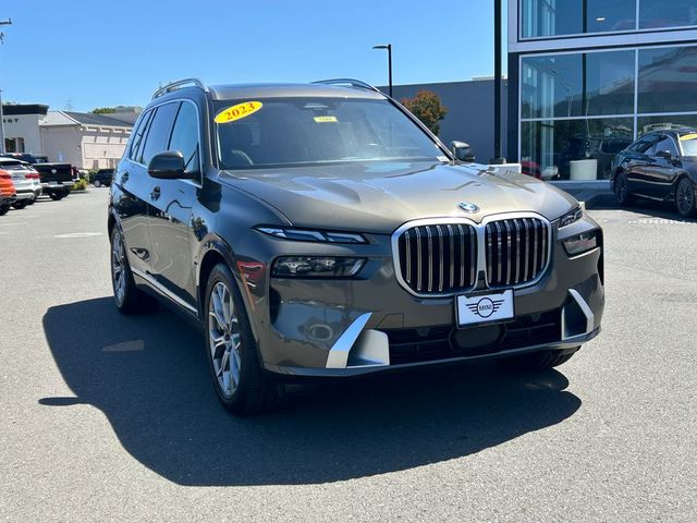 2023 BMW X7 xDrive40i