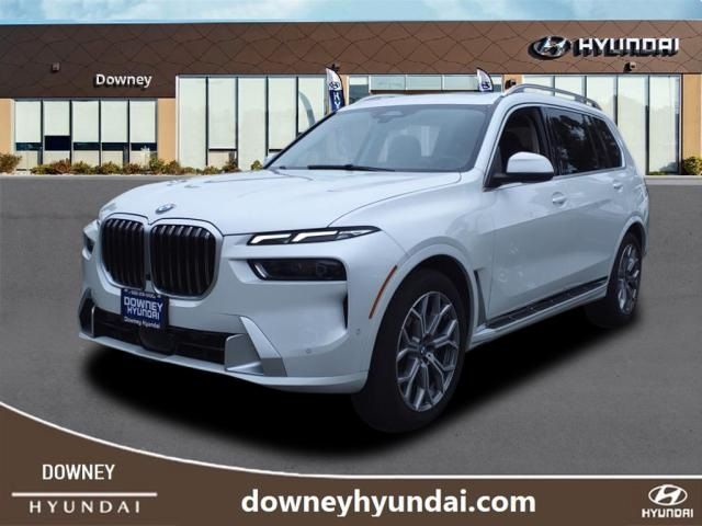 2023 BMW X7 xDrive40i