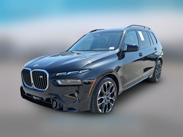 2023 BMW X7 M60i