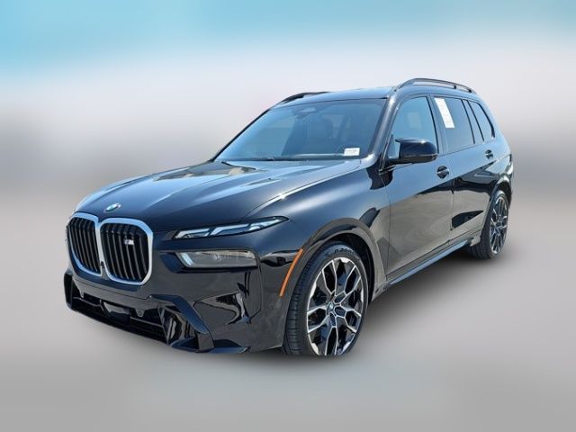 2023 BMW X7 M60i