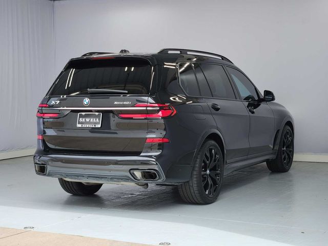 2023 BMW X7 xDrive40i