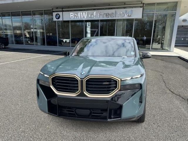 2023 BMW XM Base