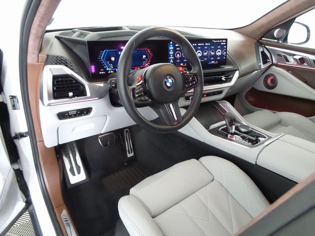 2023 BMW XM Base