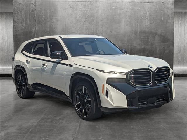 2023 BMW XM Base