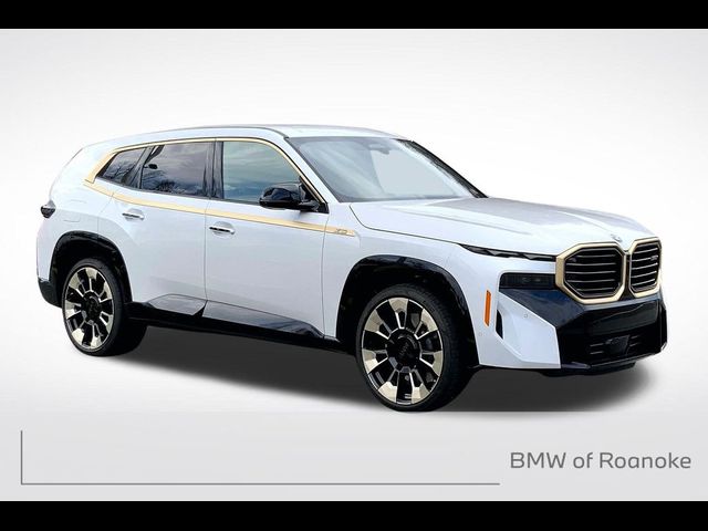 2023 BMW XM Base