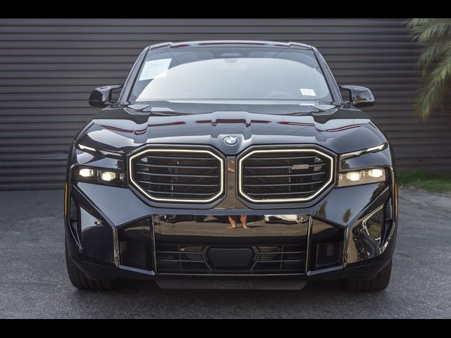 2023 BMW XM Base