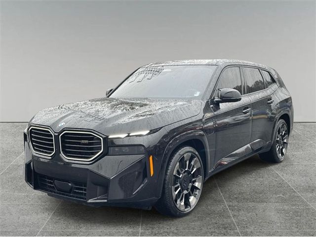 2023 BMW XM Base