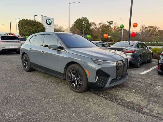 2023 BMW iX M60