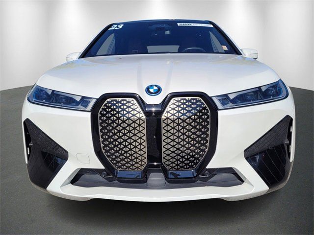 2023 BMW iX M60