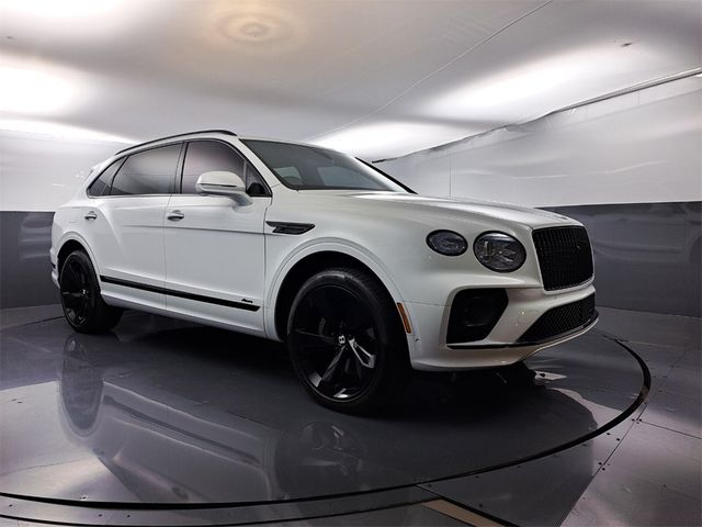 2023 Bentley Bentayga EWB 