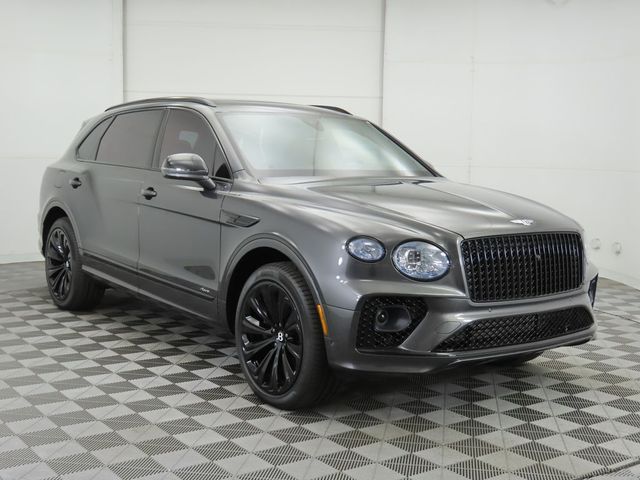 2023 Bentley Bentayga EWB V8