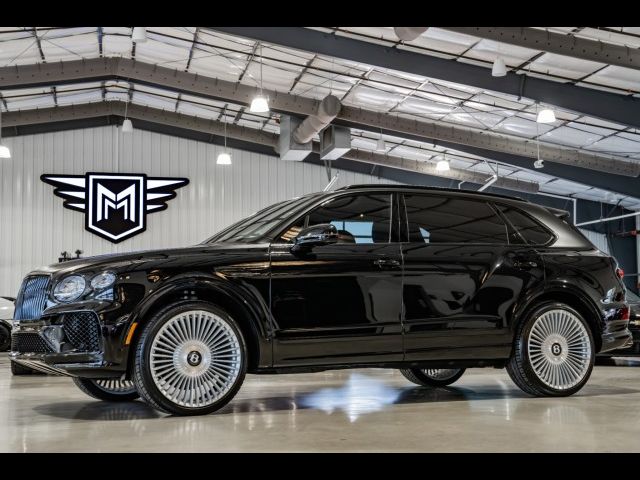 2023 Bentley Bentayga EWB V8