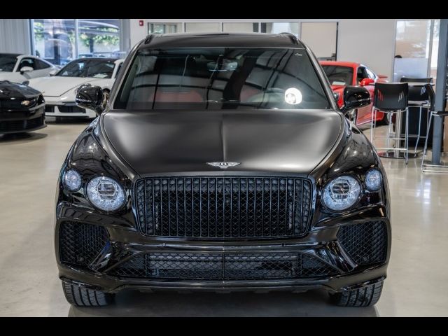 2023 Bentley Bentayga EWB V8