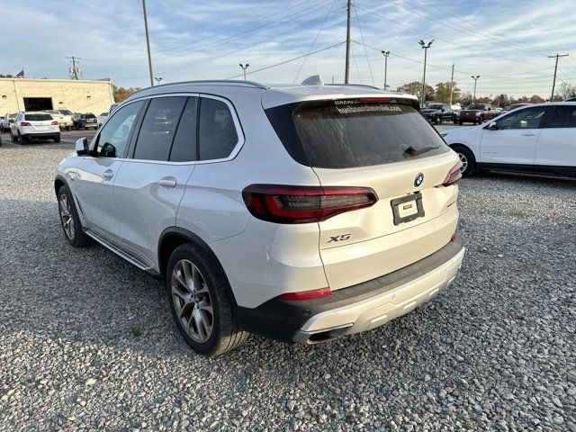 2023 BMW X5 xDrive45e