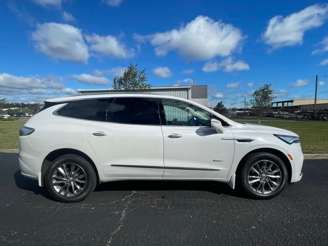 2023 Buick Enclave Avenir